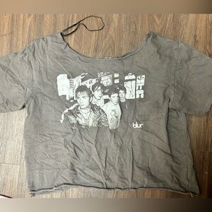 Blur Off Shoulder Graphic Tee